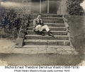19100000 MICHEL E.T.D. VLASTO Helen Vlasto Summer House Party